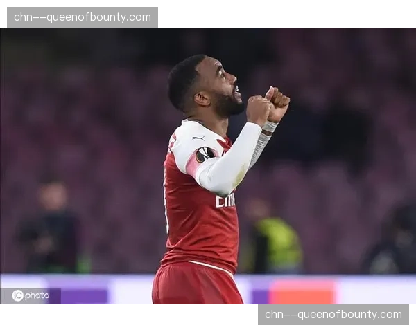 阿森纳求购拉卡泽特最新动态：枪手坚持报价，违约金或非障碍